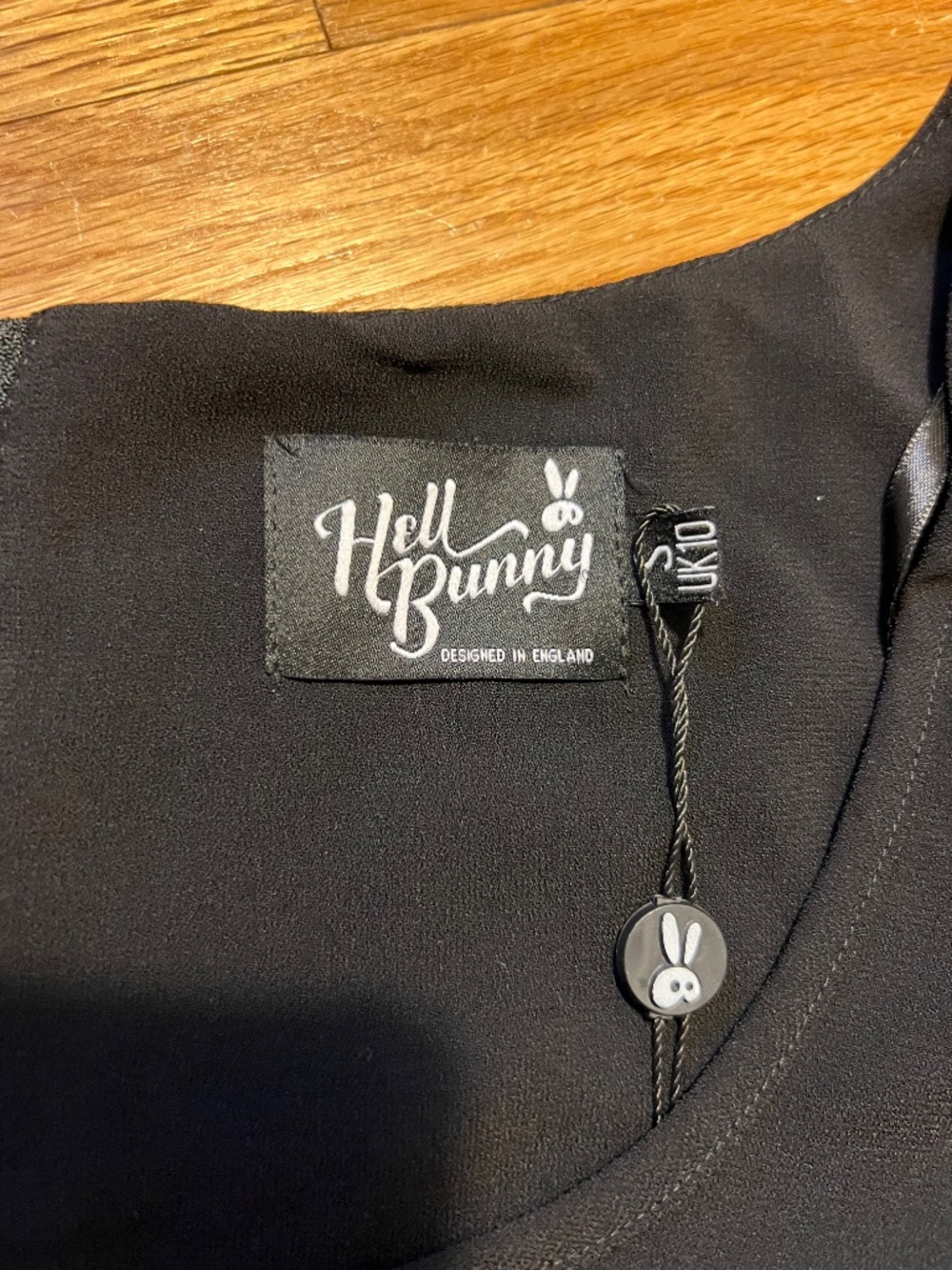 Hell Bunny Whimsigoth mesh sleeve cropped top - Picture 6 of 8